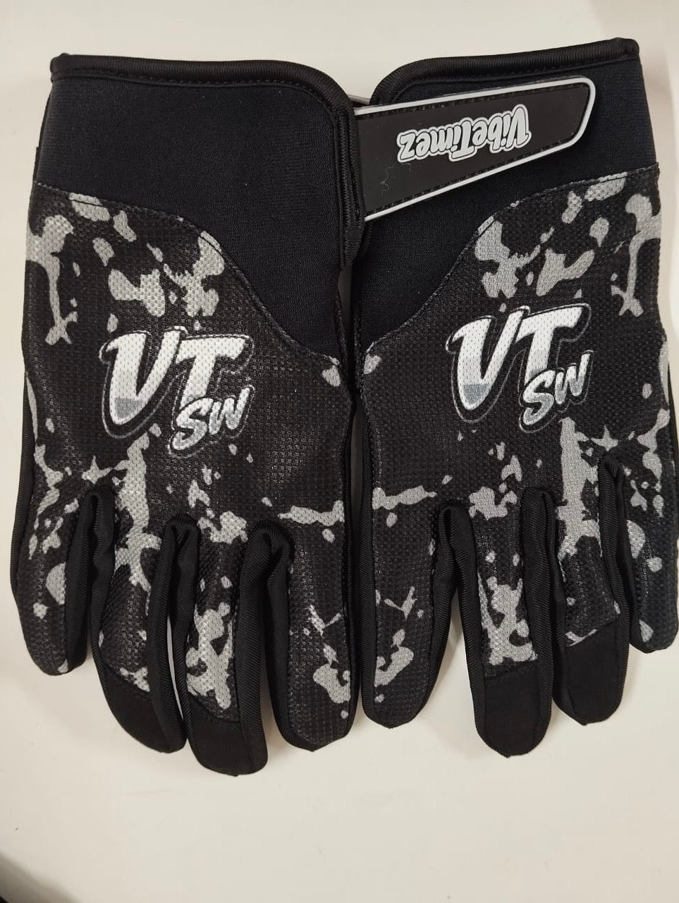 VibeTimez Slayer Magnetic Gloves