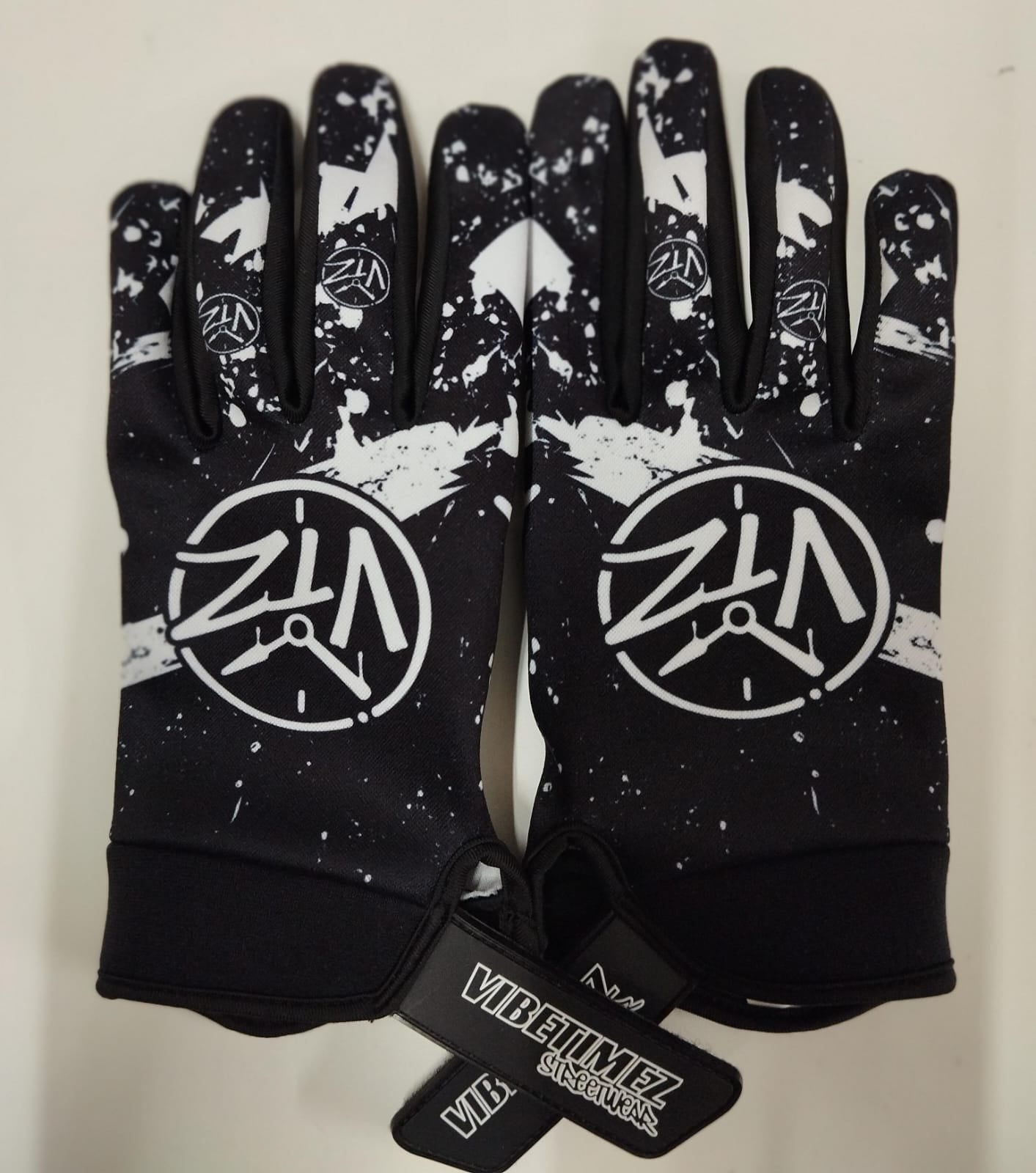 Pre-Order Gloves